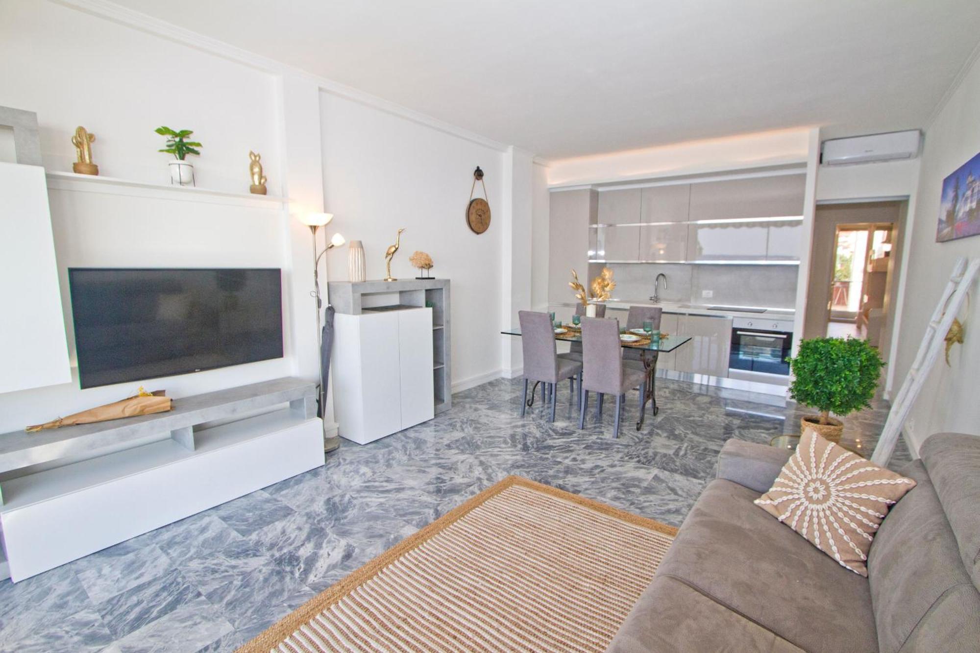 Appartamento Luxury Sea Front Milord *